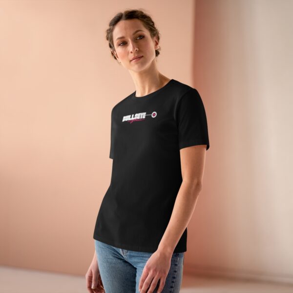 womans's black t-shirt with 90s logo